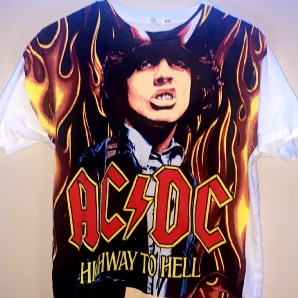AC/DC T